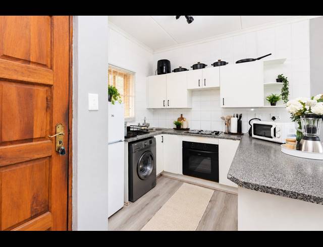 2 BEDROOM APARTMENT FOR SALE IN NORTHGATE